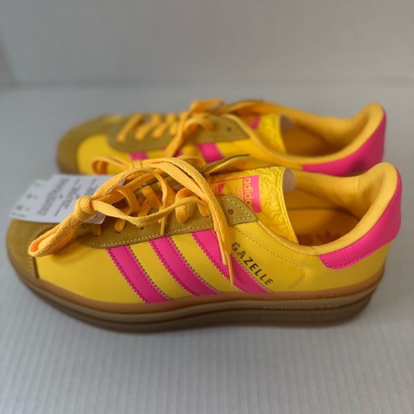 adidas Gazelle Bold Womens Sneaker Spark Lucid Pink Sz 8 NWT - Picture 3 of 14